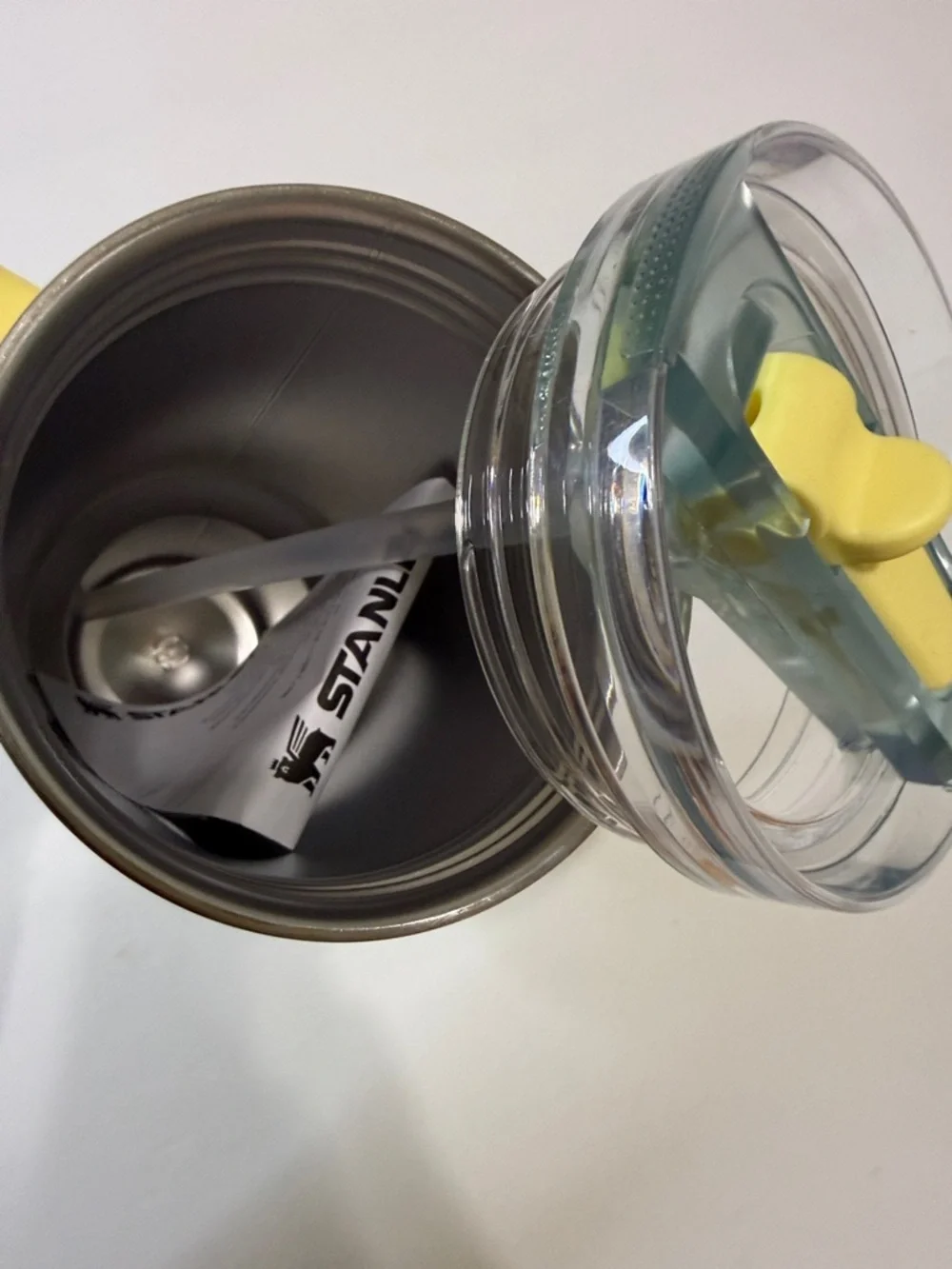 Stanley Yellow Insulated Quencher Tumbler with Handle - Picture 6 of 8